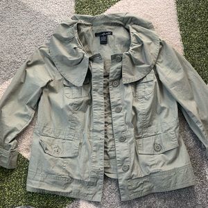 Flirty cropped jacket